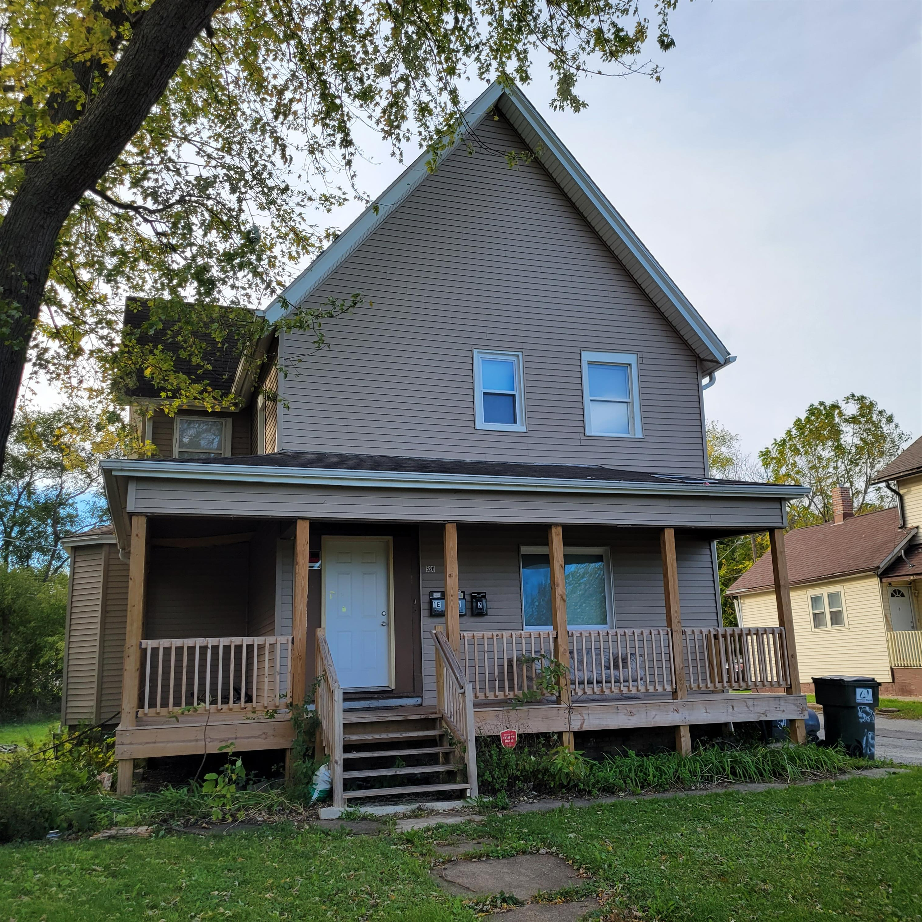 520 South Genesee Street - 1W