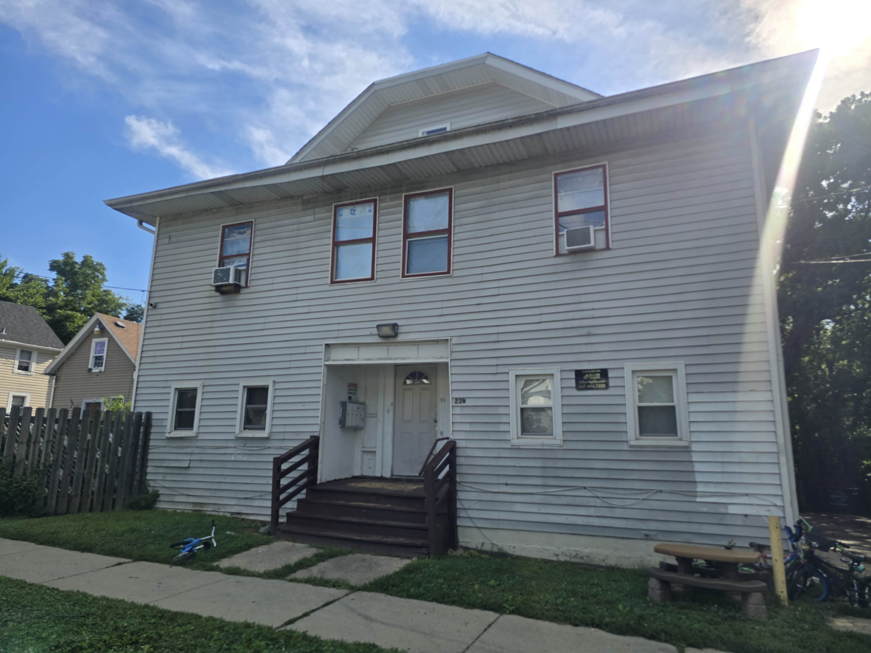 239 South Park Avenue - 1S