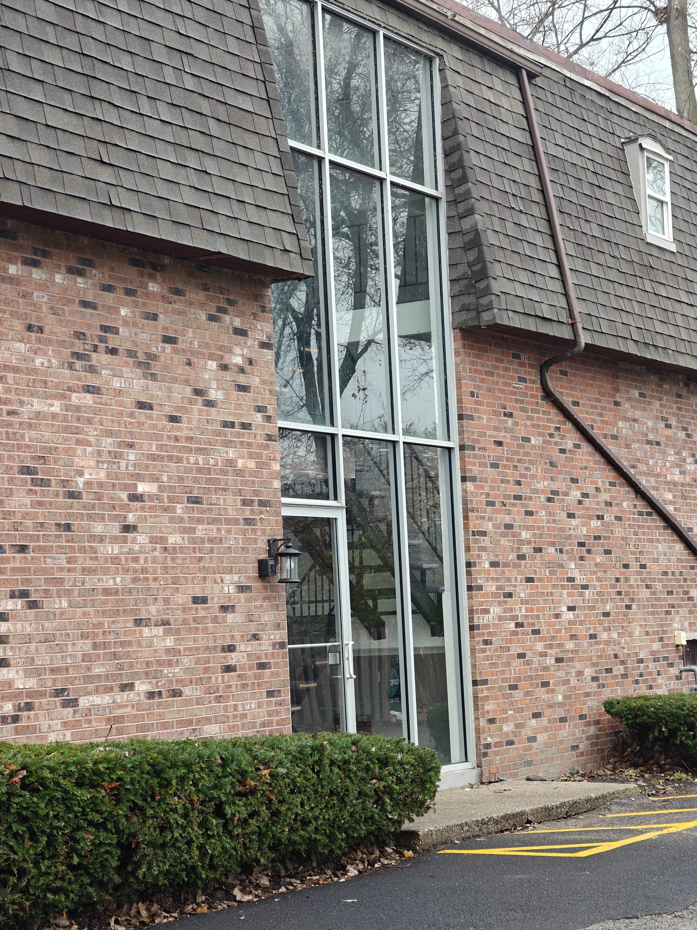 510 Lincoln Avenue - Apt 301