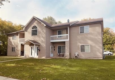 2220 Kemble Avenue - 1B